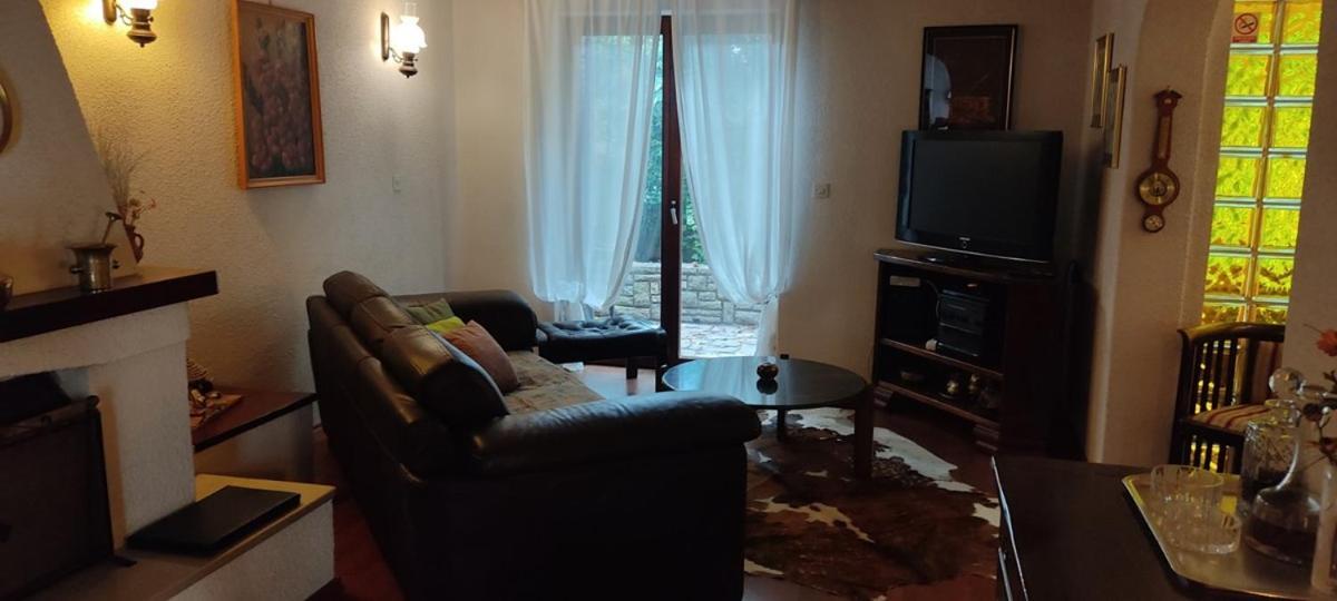 Holiday Home Ermanna Пула Екстериор снимка