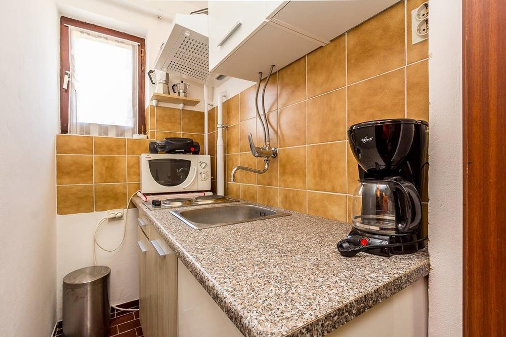 Holiday Home Ermanna Пула Екстериор снимка