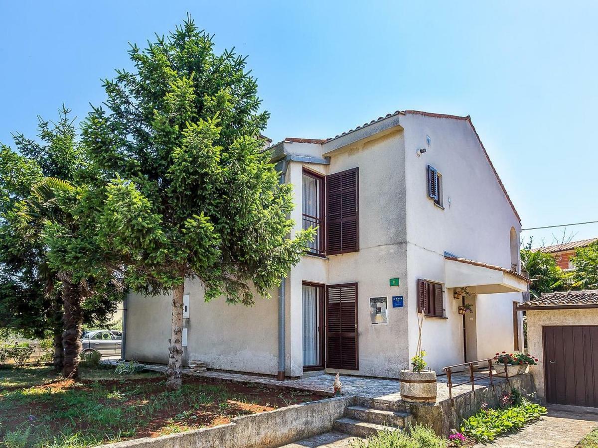 Holiday Home Ermanna Пула Екстериор снимка